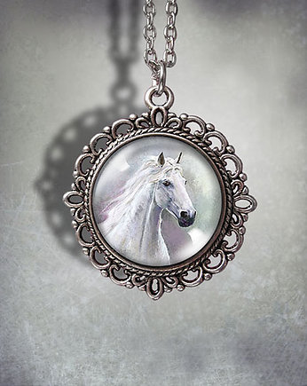 Medalion - Biały koń - romantyczny, yenoo