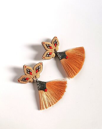 Nenuphar Bindi, Milame Soutache