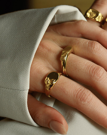 Srebrny sygnet damski, dla niej, personalizacja, botaniczny, bez kamieni TULIPA, Her Ring Bizuteria