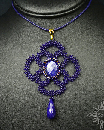 Safaia, ażurowy wisior z lapis lazuli, beading, Sol