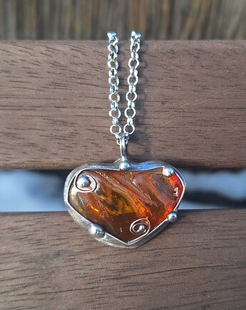 Spiralki - wisiorek, rezerwacja, po drugiej stronie lustra