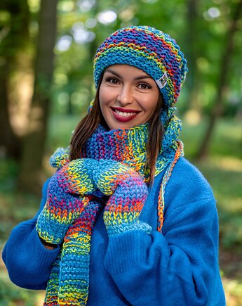 Czapka MERINO 50% ,,Tęcza błękit NEVERLAND, Brain Inside