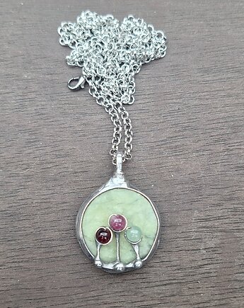 Ogródek - wisiorek, po drugiej stronie lustra