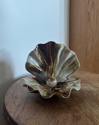 Ceramiczna muszla na obrączki, kolczyki, palo santo i drobne pamiątki, Maison Fragile