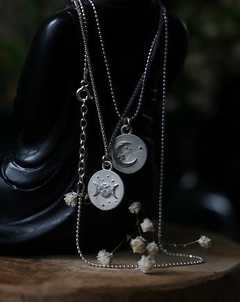 Dwustronny talizman z Księżycem i Potrójną Boginią ze srebra, Cztery Humory