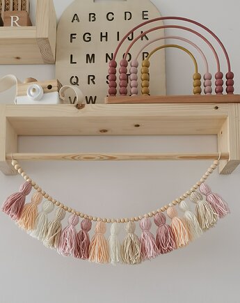 Pastelowa girlanda z chwostów, Boholine