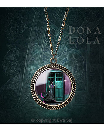 Dona Lola, romantyczny medalion, Ewa Saj Fotografie