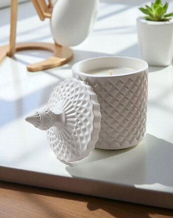 Świeca sojowa w pojemniku gipsowym SIMPLE WHITE, inspirowana la vie est belle, Oyka Candle