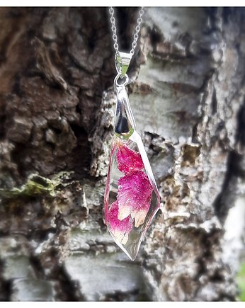Geometryczna zawieszka z płatkami róży, Figa handmade accessories