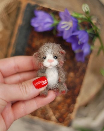 Miś Miniaturka- Beżowy, BoboLobo Handicraft