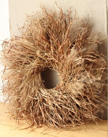 Duży wianek z miskantu- ekspresyjna dekoracja ścienna wabi-sabi, Rondo Kwiatowe