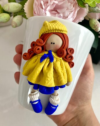 Kubek z dekorem z gliny polimerowej 2D Betty, Ms. House Decor