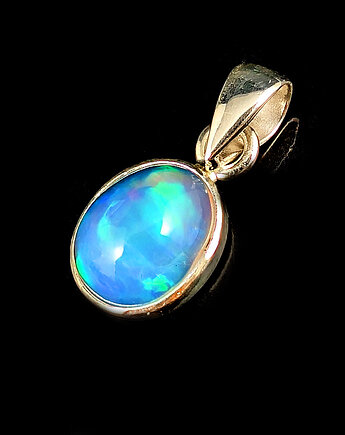 Delikatny wisiorek z opalem, Pracownia Neores