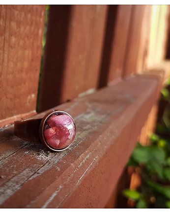 Mikro pierścionek z różą, gruba obrączka, Figa handmade accessories