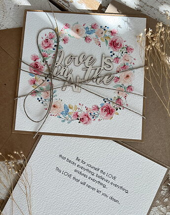 Kartka ślubna na ślub po angielsku - Love is in the air z życzeniami, sorte