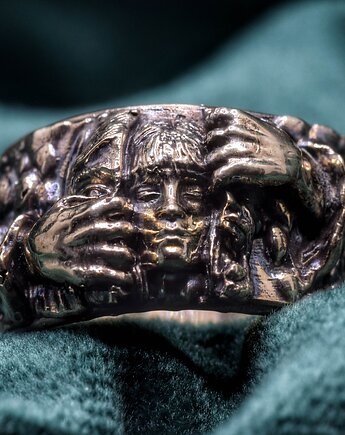 "Szukam człowieka" - artystyczny pierścień z brązu, Biżuteria z Myśli Odlana