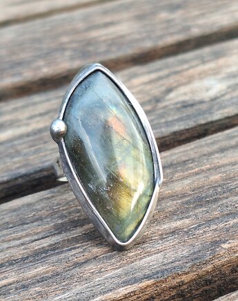 po drugiej stronie lustra projektant