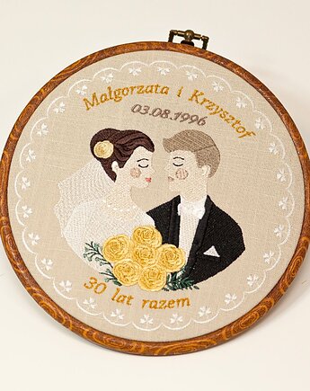 Haft ślubny w tamborku 20 cm, indywidualna pamiątka ślubna, rocznicowa 49, Plasun
