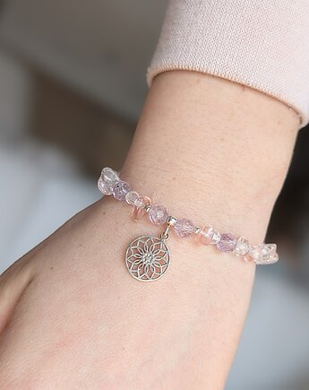 Srebrna bransoletka z przezroczystymi minerałami, Moui