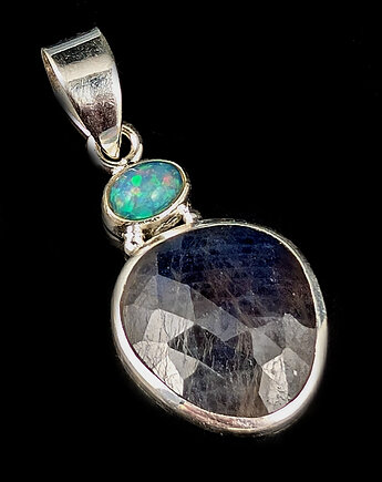 Szafir z pięknym opalem, Pracownia Neores