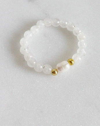 Pierścionek elastyczny z perłą, Chmolowska Jewellery