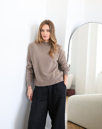 Sweter Simple taupe, Lucky HandMade