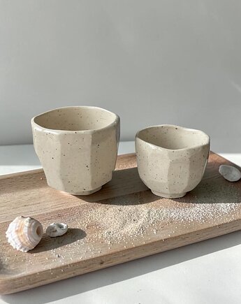 Czarka na herbatę, matchę, kurinuki, styl wabi sabi, umi ceramika