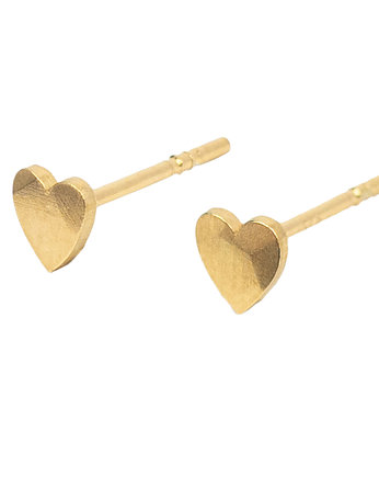 Hearts: minimalistyczne kolczyki pozłacane w kształcie serc, OM jewellery