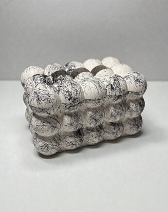 Pudełko na chusteczki / dozownik chusteczek, Mrs Betoniara