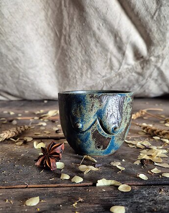 Czarka 120 ml cycuszki, Czarka na herbatę, Czarka na małą kawę, cycki, Fiona Ceramics