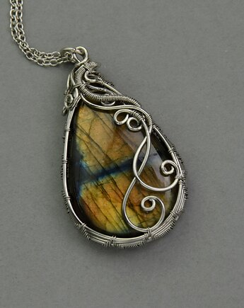 Wisiorek z labradorytem wire wrapping labradoryt, Agata Rozanska