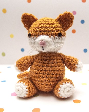 Rudy kotek, cataneedle