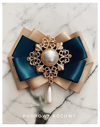 Brosza z ażurową ozdobą z perłą NEW, Pudrowy Różowy