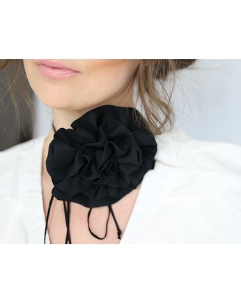 Duży jedwabny choker, Celina Parysów