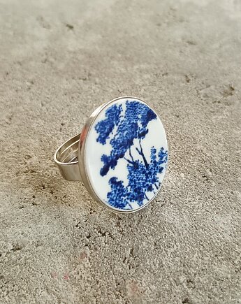 Pierścionek w drzewa, biżuteria z talerzy