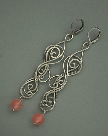 Długie, oryginalne kolczyki kwarc malinowy wire wrapping, Agata Rozanska