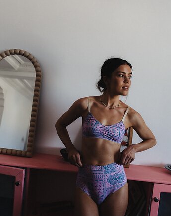 Figi wysokie  paisley  blossom, FIG the BRA