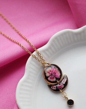 Naszyjnik z różową gipsówką, Kwiatostany