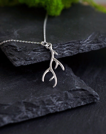 Srebrny naszyjnik - poroże jelenia, Szkatułka Emi