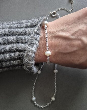 Dziewczyna i Perły projektant