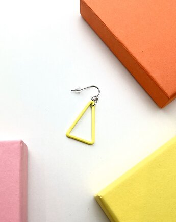 Kolczyk TRI - żółty trójkąt ze szkła, Gaf Studio