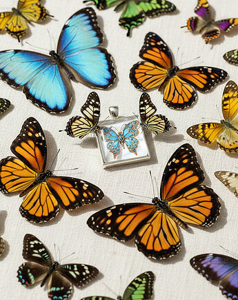 6848 Motylkowa Magia: Subtelny Wisiorek, Który Zachwyca!, kama4you