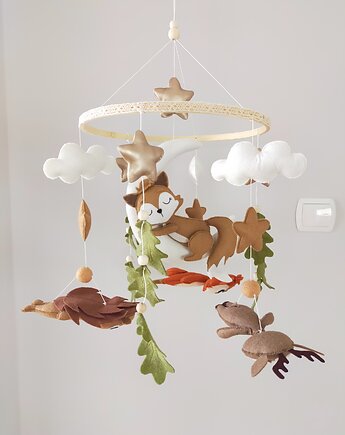Leśna karuzela handmade, lisek, jelonek i jeż, księżyc i chmurki, By Mamusia
