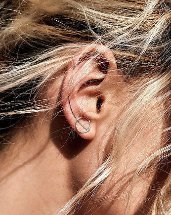 Kolczyk- nausznica Koło ze srebra na prawe ucho, ZIĘBA