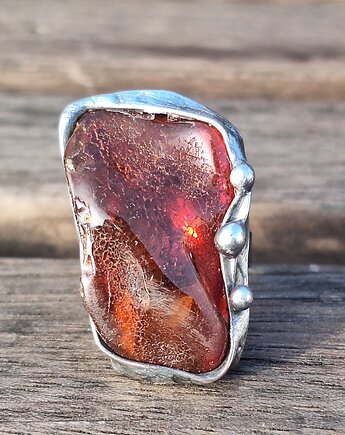 Big - pierścionek regulowany, po drugiej stronie lustra