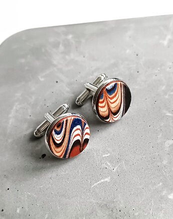 Spinki bułgarskie, biżuteria z talerzy