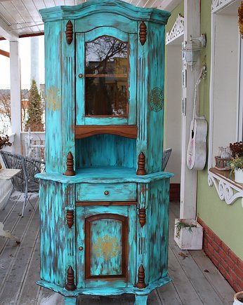 Turkusowa narożna witryna, shabby, złote wzory, Monique Art