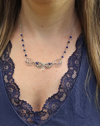Naszyjnik oryginalny kryształ górski lapis lazuli wire wrapping, Agata Rozanska