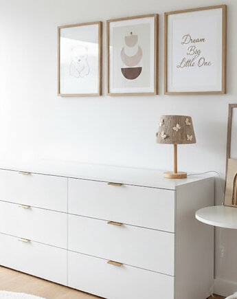 Lampka nocna w motylki, Boholine