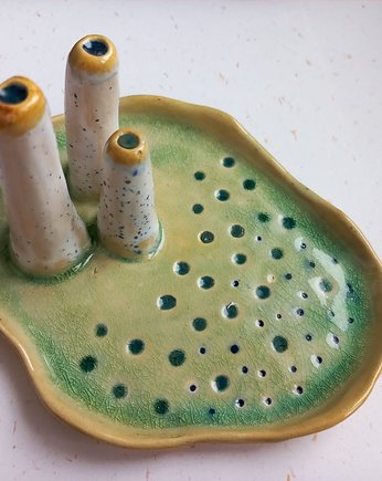 Talerzyk na biżuterię ze stożkami na pierścionki ceramika, ceramikle